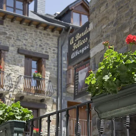 A Borda Felices Hostel Broto