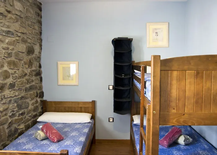 Borda Felices Vandrarhem Broto