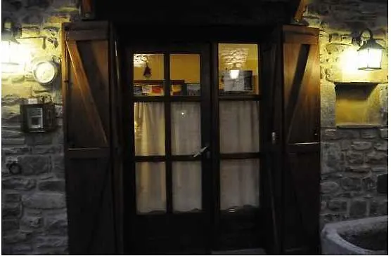 Vandrarhem Borda Felices *